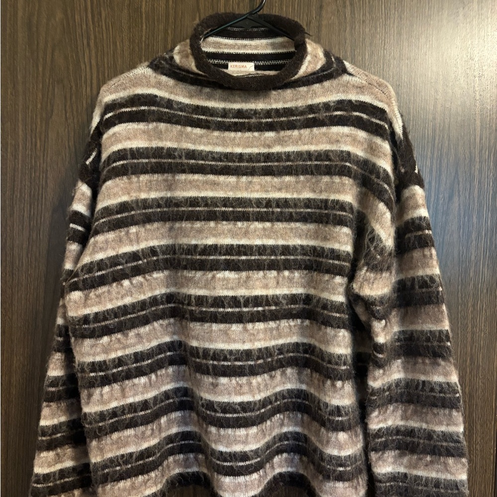 Kerisma Brown and Black Crewneck Sweater with Cozy Knit
